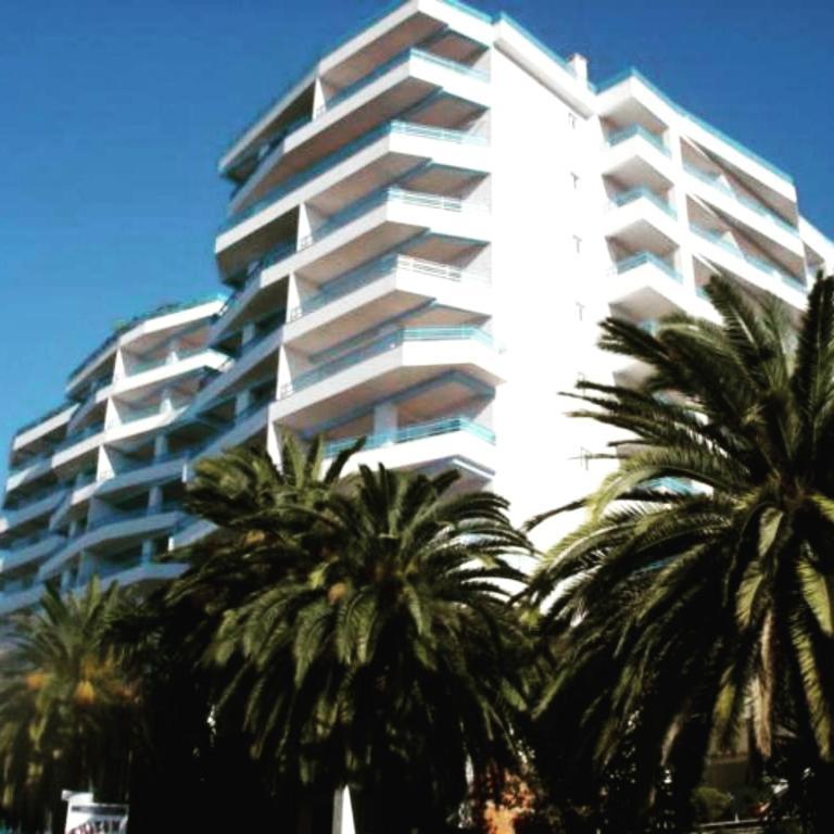 Apart-Hotel Alvi Sarandë Exterior foto
